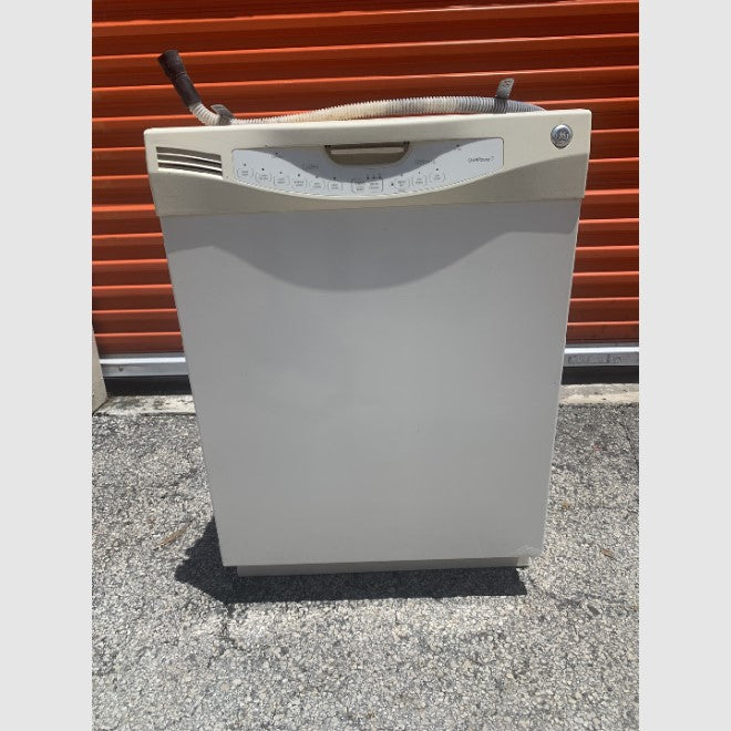 GE Dishwasher. 100% FULLY WORKING! GE Dishwasher. 100% FULLY WORKING!